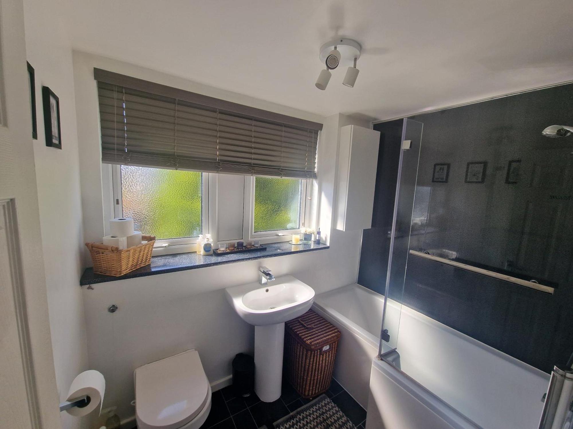 Апартаменти Stylish & Modern 2 Bed House With Free Parking Leeds Лідс Екстер'єр фото
